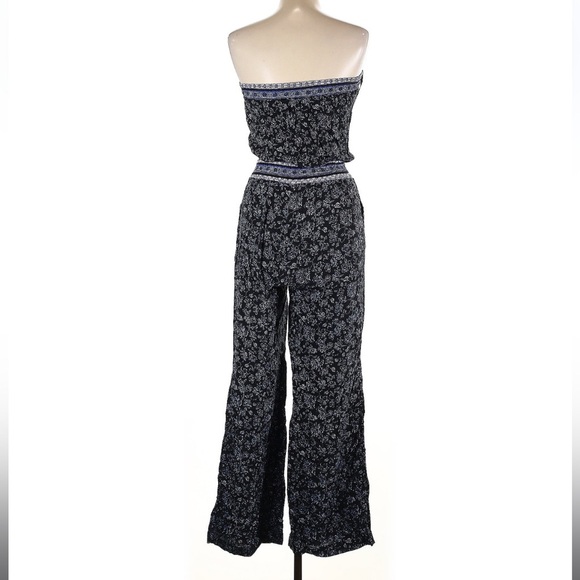 Max Jeans Womens Strapless Elastic Waistband Wide-Leg Jumpsuit, Size L, EUC - Picture 4 of 7